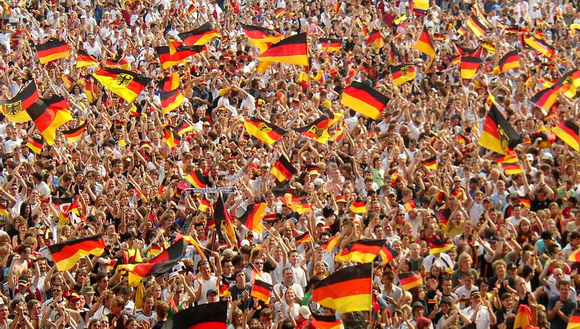 German soccer fans flying the German flag at the Worldcup (photo by Arne Müseler)