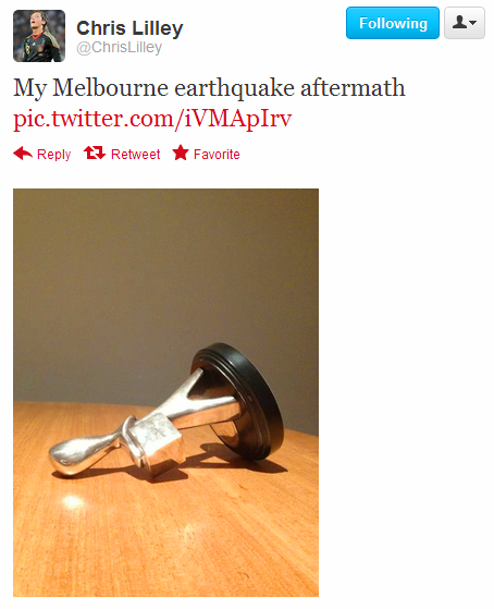Chris Lilley posted a photo on Twitter "My Melbourne earthquake aftermath"  