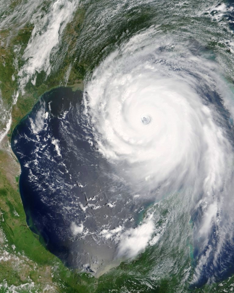 Hurricane Katrina Spectroradiometer MODIS Category 5 storm Atlantic 2005 USA America Gulf of mexico Florida Louisiana New Orleans Mississippi Alabama air pressure satellite weather map clouds