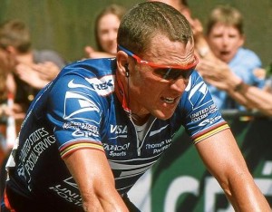 Lance Armstrong bike racing cycling sunglasses blue sports sponsors jersey Grand Prix Midi Libre Sète France 2002 crowd photo